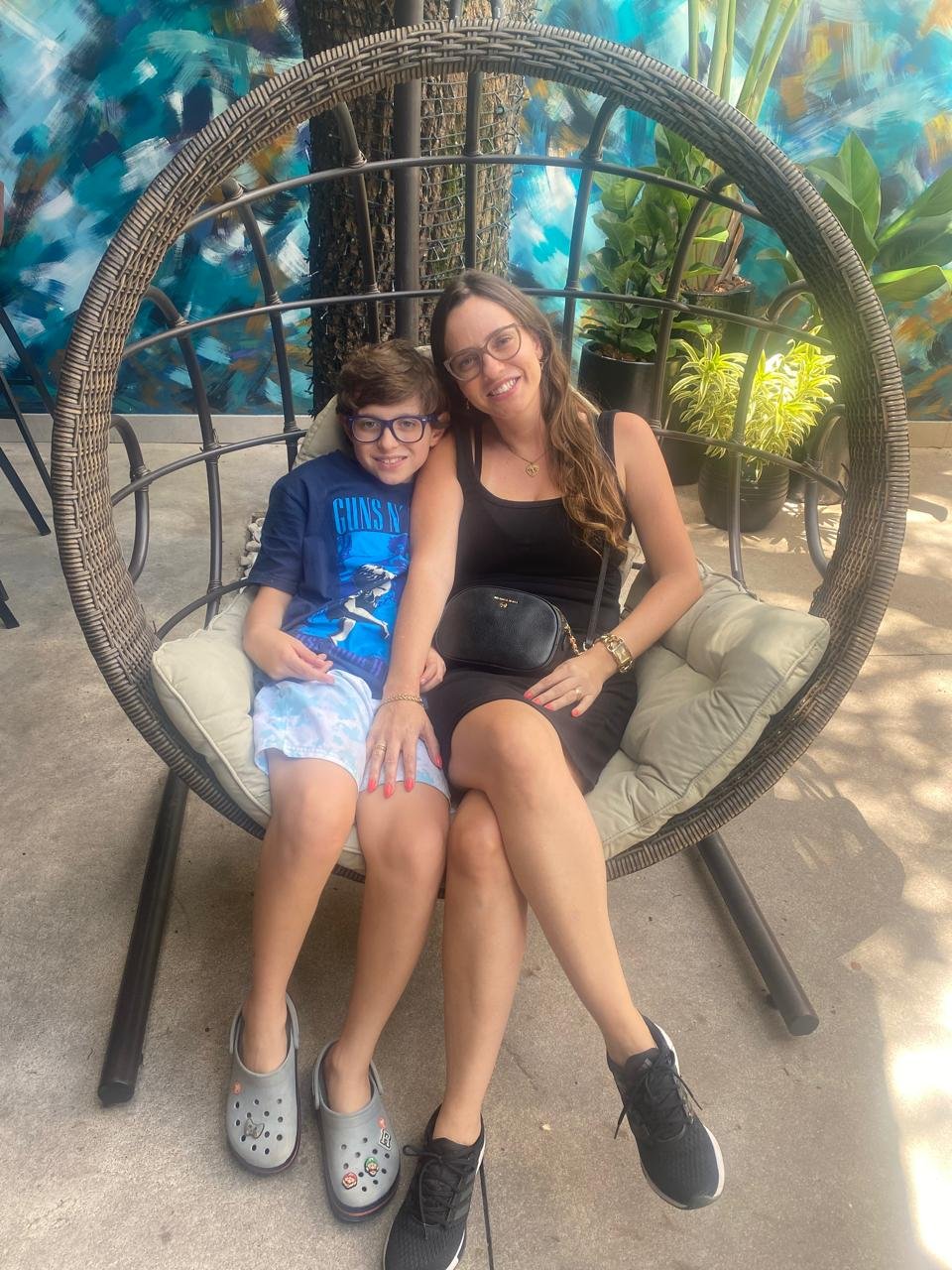 Renata Schmitt com o seu filho